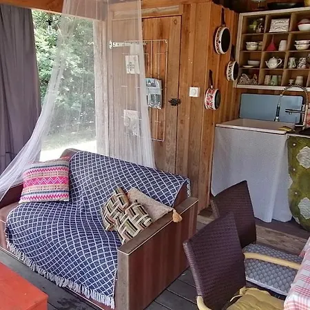 Maison Boheme En Pleine Foret// Dolly Waikiki Ferienhaus Rivedoux-Plage